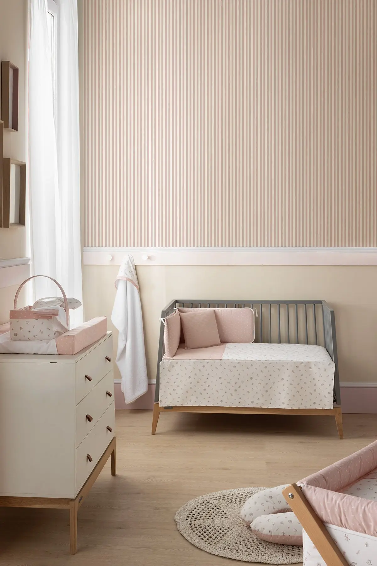 Cesta canastilla 22.5x29x29 cm calma rosa - Imagen 4